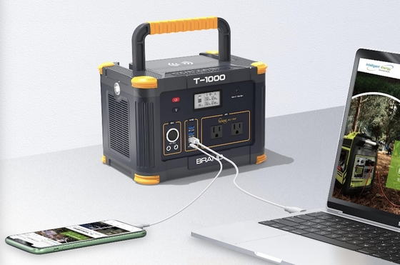 Menikmati Perjalanan RV 288Wh Camping Portable Power Station Untuk Kegiatan Luar dan Rekreasi