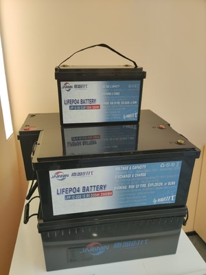 4000 Siklus 12V 200AH LiFePO4 Lithium Battery Pack Untuk EV Campers Sistem Angin Surya